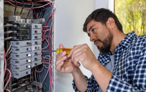 Best Local Electrician Companies  in North Brooksville, FL